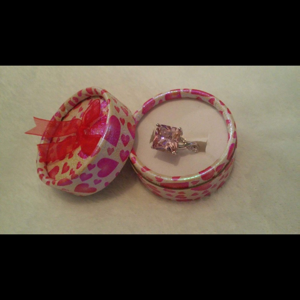 🎀💕Pink Ice Ring💕🎀
